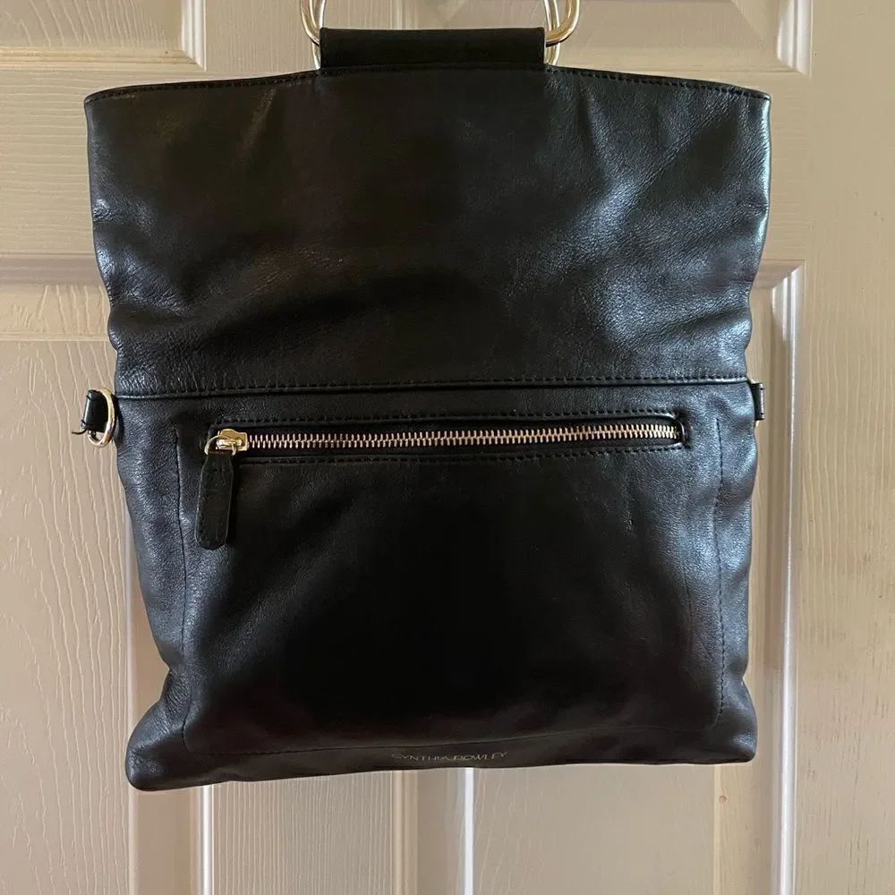 CYNTHIA ROWLEY BLACK LEATHER CONVERTIBLE FOLD-OVER SATCHEL TOTE . - Picture 3 of 12